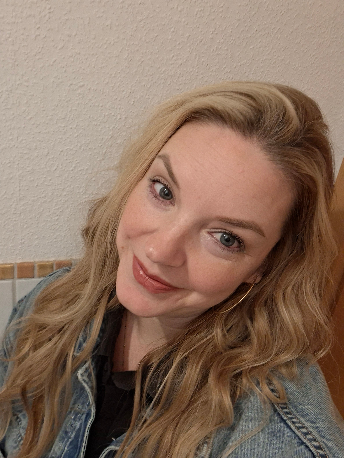 Portrait – ruhige, warme Ausstrahlung